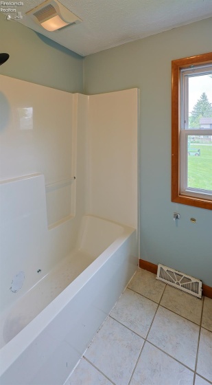 2716 Railroad Street, Collins, 44826, 3 Bedrooms Bedrooms, ,2 BathroomsBathrooms,Residential,For Sale,Railroad,20261482