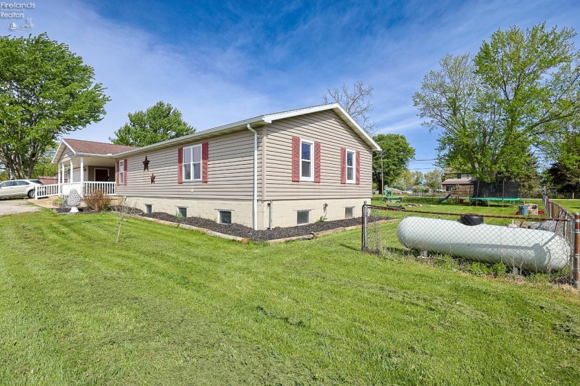 2716 Railroad Street, Collins, 44826, 3 Bedrooms Bedrooms, ,2 BathroomsBathrooms,Residential,For Sale,Railroad,20261482