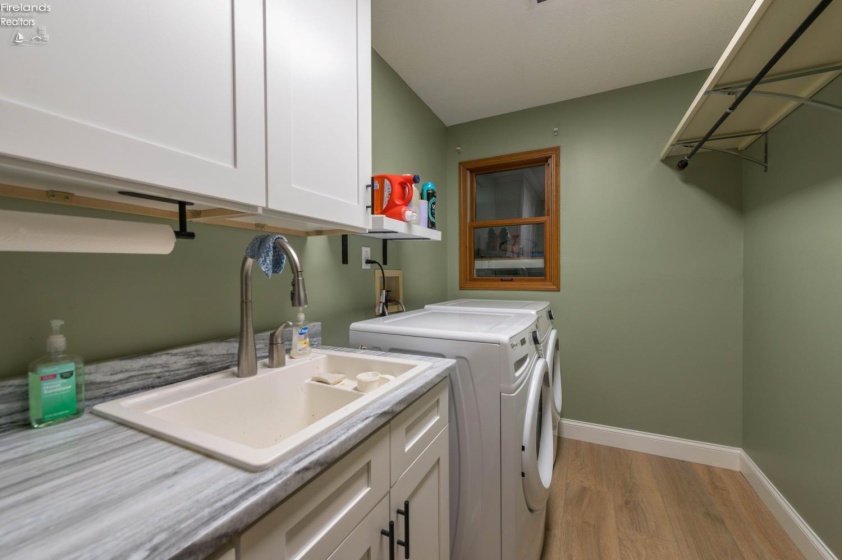 4143 Firestone Ln, Vermilion, 44089, 4 Bedrooms Bedrooms, ,3 BathroomsBathrooms,Residential,For Sale,Firestone Ln,20261526