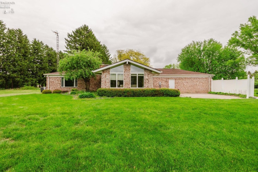 1250 Morrison Road, Fremont, 43420, 4 Bedrooms Bedrooms, ,3 BathroomsBathrooms,Residential,For Sale,Morrison,20261492