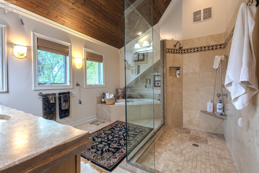 174 Sunset Drive, Sandusky, 44870, 4 Bedrooms Bedrooms, ,4 BathroomsBathrooms,Residential,For Sale,Sunset,20261369