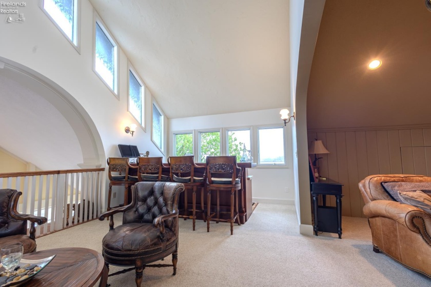 174 Sunset Drive, Sandusky, 44870, 4 Bedrooms Bedrooms, ,4 BathroomsBathrooms,Residential,For Sale,Sunset,20261369