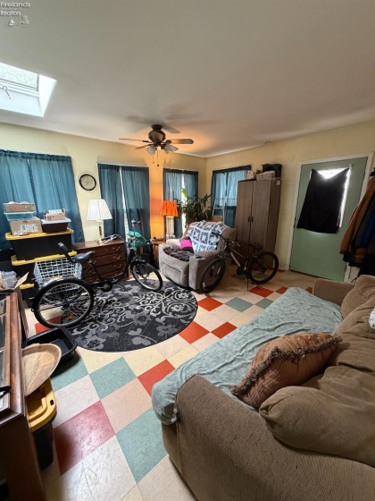 135 Yale Drive, Toledo, 43614, 3 Bedrooms Bedrooms, ,2 BathroomsBathrooms,Residential,For Sale,Yale,20261530