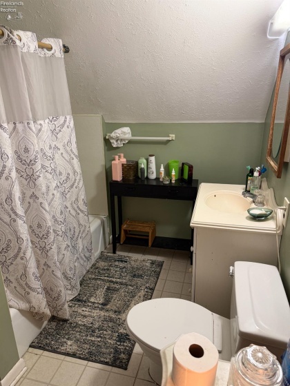 135 Yale Drive, Toledo, 43614, 3 Bedrooms Bedrooms, ,2 BathroomsBathrooms,Residential,For Sale,Yale,20261530