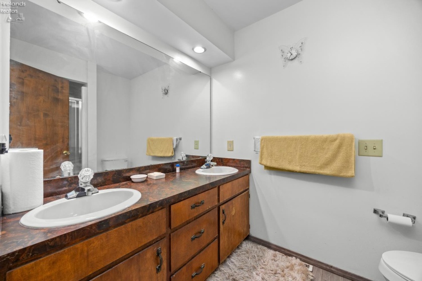 3206 Galloway Road, Sandusky, 44870, 6 Bedrooms Bedrooms, ,3 BathroomsBathrooms,Residential,For Sale,Galloway,20261534