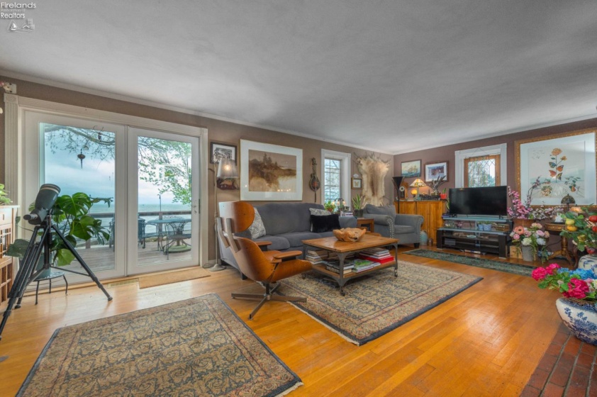 5918 Liberty Ave, Vermilion, 44089, 2 Bedrooms Bedrooms, ,2 BathroomsBathrooms,Residential,For Sale,Liberty Ave,20261529
