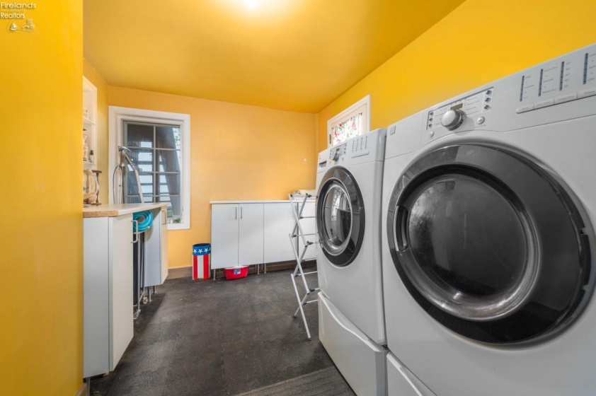 5918 Liberty Ave, Vermilion, 44089, 2 Bedrooms Bedrooms, ,2 BathroomsBathrooms,Residential,For Sale,Liberty Ave,20261529