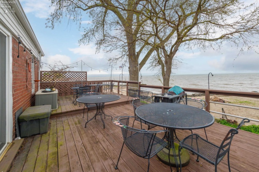 5918 Liberty Ave, Vermilion, 44089, 2 Bedrooms Bedrooms, ,2 BathroomsBathrooms,Residential,For Sale,Liberty Ave,20261529