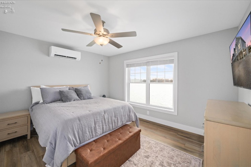 545 Lakeshore Drive, Port Clinton, 43452, 3 Bedrooms Bedrooms, ,2 BathroomsBathrooms,Residential,For Sale,Lakeshore,20261552