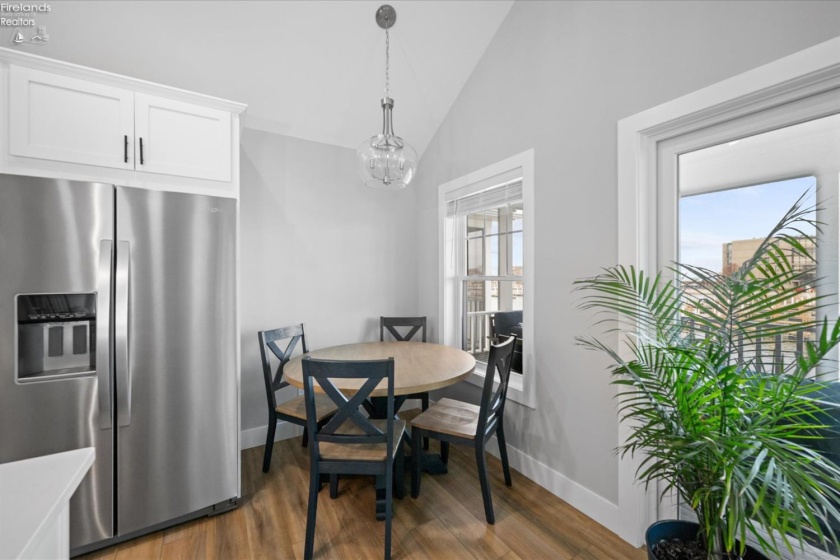 545 Lakeshore Drive, Port Clinton, 43452, 3 Bedrooms Bedrooms, ,2 BathroomsBathrooms,Residential,For Sale,Lakeshore,20261552