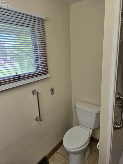 1212 Perkins Avenue, Sandusky, 44870, 2 Bedrooms Bedrooms, ,2 BathroomsBathrooms,Residential,For Sale,Perkins,20261499