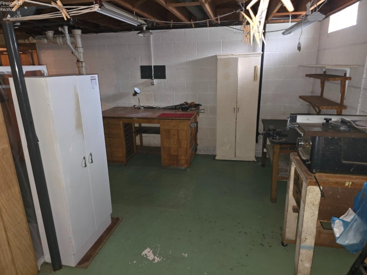 1212 Perkins Avenue, Sandusky, 44870, 2 Bedrooms Bedrooms, ,2 BathroomsBathrooms,Residential,For Sale,Perkins,20261499