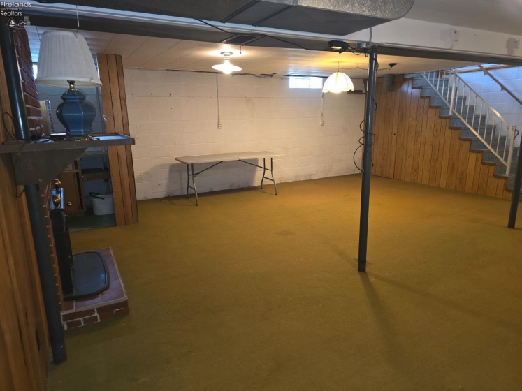 1212 Perkins Avenue, Sandusky, 44870, 2 Bedrooms Bedrooms, ,2 BathroomsBathrooms,Residential,For Sale,Perkins,20261499