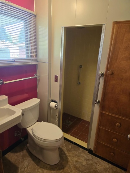 1212 Perkins Avenue, Sandusky, 44870, 2 Bedrooms Bedrooms, ,2 BathroomsBathrooms,Residential,For Sale,Perkins,20261499