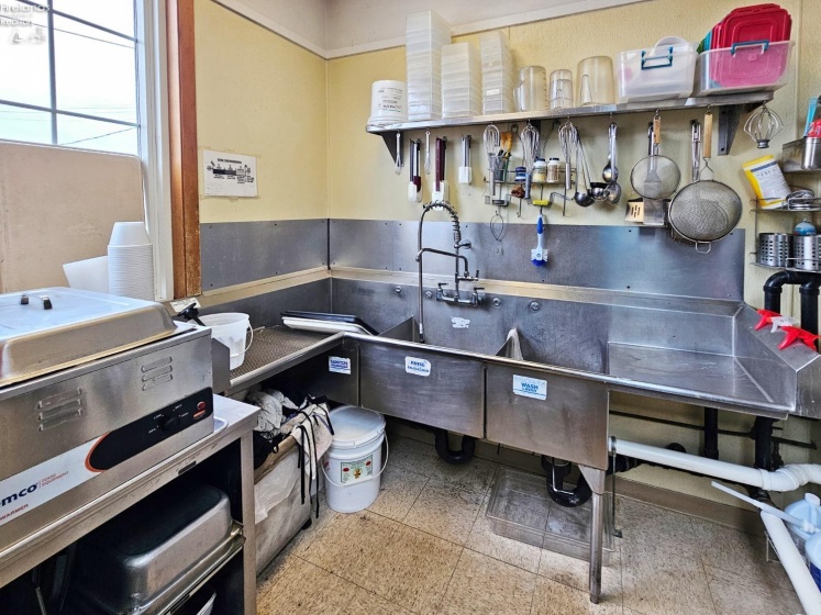 114 N. Sandusky St., Bellevue, 44811, ,Commercial,For Sale,N. Sandusky St.,20261549