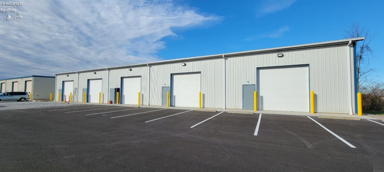 3513 Bay Drive, Sandusky, 44870, ,Commercial For Lease,For Lease,Bay,20261580