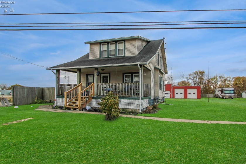 1344 Lakeshore Drive, Port Clinton, 43452, ,Multiple Units,For Sale,Lakeshore,20261577
