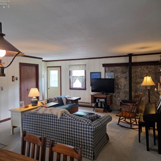 453 Lynn Avenue, Lakeside, 43440, 2 Bedrooms Bedrooms, ,1 BathroomBathrooms,Residential,For Sale,Lynn,20261502