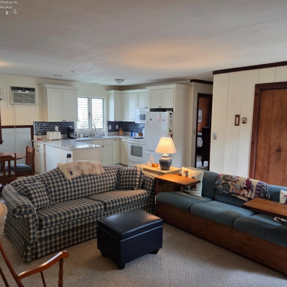 453 Lynn Avenue, Lakeside, 43440, 2 Bedrooms Bedrooms, ,1 BathroomBathrooms,Residential,For Sale,Lynn,20261502