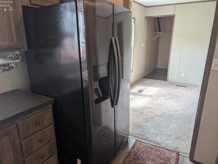 220 Maple Lane, Green Springs, 44836, 2 Bedrooms Bedrooms, ,2 BathroomsBathrooms,Residential,For Sale,Maple,20261573