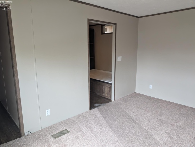 220 Maple Lane, Green Springs, 44836, 2 Bedrooms Bedrooms, ,2 BathroomsBathrooms,Residential,For Sale,Maple,20261573