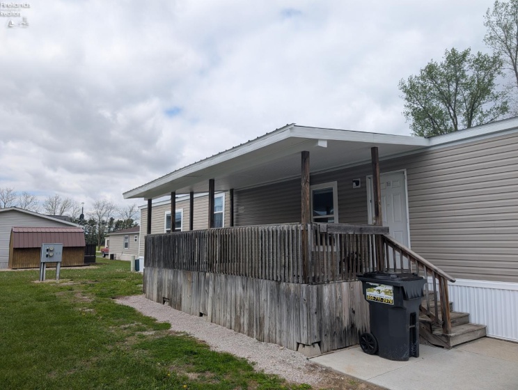 220 Maple Lane, Green Springs, 44836, 2 Bedrooms Bedrooms, ,2 BathroomsBathrooms,Residential,For Sale,Maple,20261573