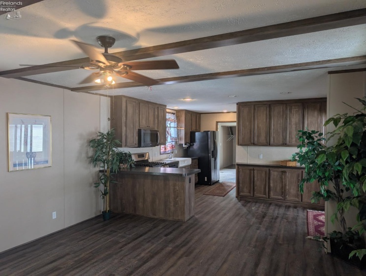 220 Maple Lane, Green Springs, 44836, 2 Bedrooms Bedrooms, ,2 BathroomsBathrooms,Residential,For Sale,Maple,20261573