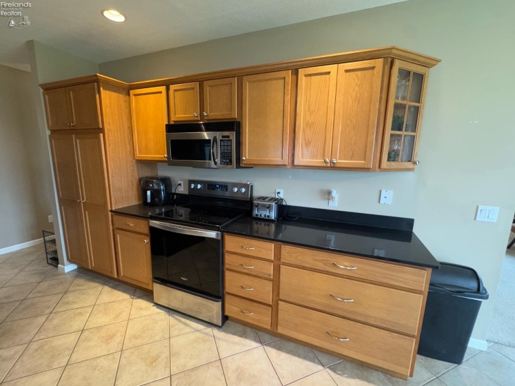 15 Foxrun Drive, Fremont, 43420, 3 Bedrooms Bedrooms, ,3 BathroomsBathrooms,Residential,For Sale,Foxrun,20261500