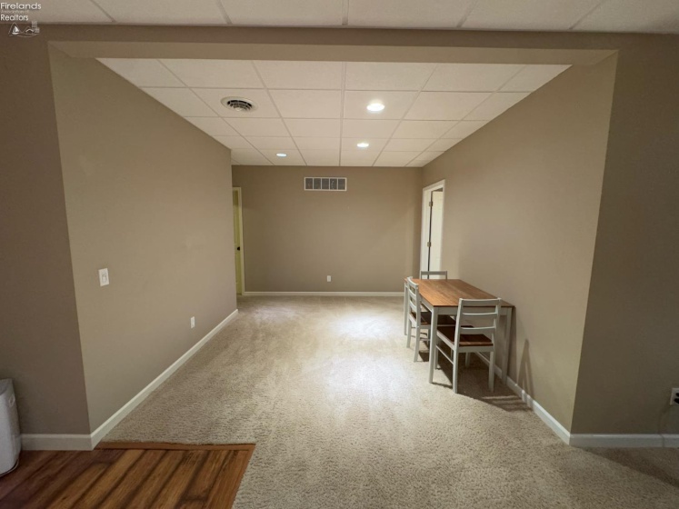 15 Foxrun Drive, Fremont, 43420, 3 Bedrooms Bedrooms, ,3 BathroomsBathrooms,Residential,For Sale,Foxrun,20261500
