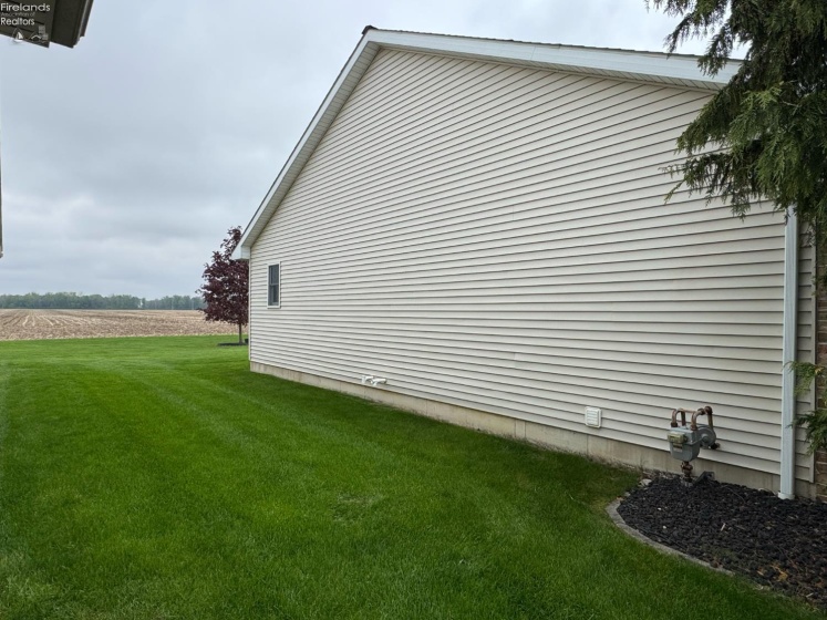15 Foxrun Drive, Fremont, 43420, 3 Bedrooms Bedrooms, ,3 BathroomsBathrooms,Residential,For Sale,Foxrun,20261500