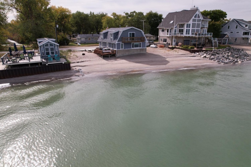 9881 Locust Point Road, Oak Harbor, 43449, 2 Bedrooms Bedrooms, ,3 BathroomsBathrooms,Residential,For Sale,Locust Point,20261581
