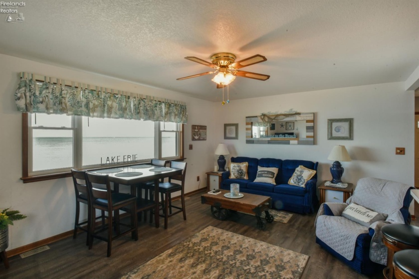 9881 Locust Point Road, Oak Harbor, 43449, 2 Bedrooms Bedrooms, ,3 BathroomsBathrooms,Residential,For Sale,Locust Point,20261581