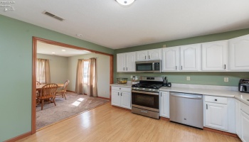 29 Cortland Street, Norwalk, 44857, 2 Bedrooms Bedrooms, ,1 BathroomBathrooms,Residential,For Sale,Cortland,20261528