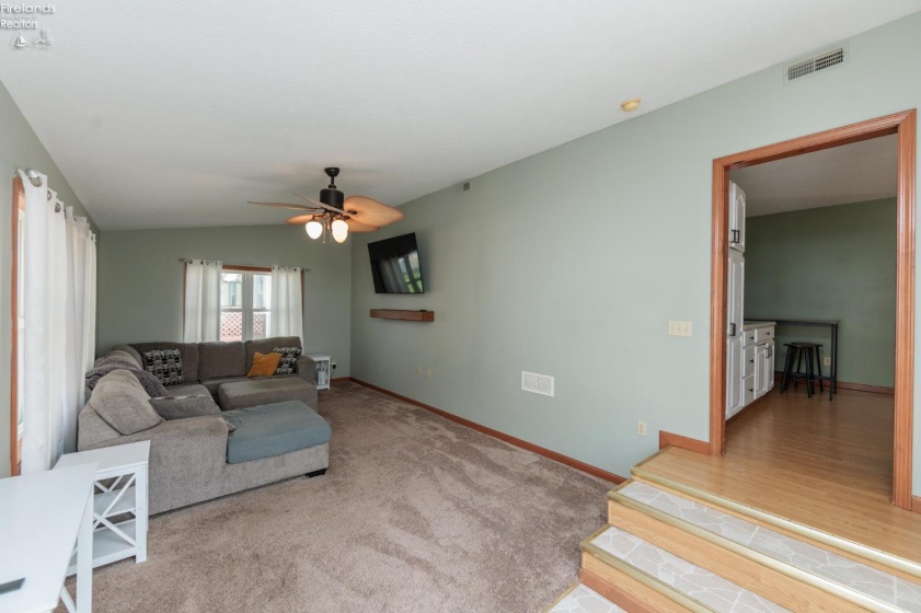 29 Cortland Street, Norwalk, 44857, 2 Bedrooms Bedrooms, ,1 BathroomBathrooms,Residential,For Sale,Cortland,20261528