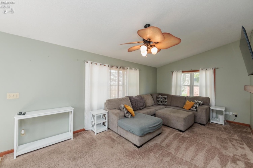 29 Cortland Street, Norwalk, 44857, 2 Bedrooms Bedrooms, ,1 BathroomBathrooms,Residential,For Sale,Cortland,20261528