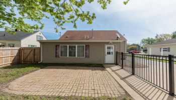 29 Cortland Street, Norwalk, 44857, 2 Bedrooms Bedrooms, ,1 BathroomBathrooms,Residential,For Sale,Cortland,20261528
