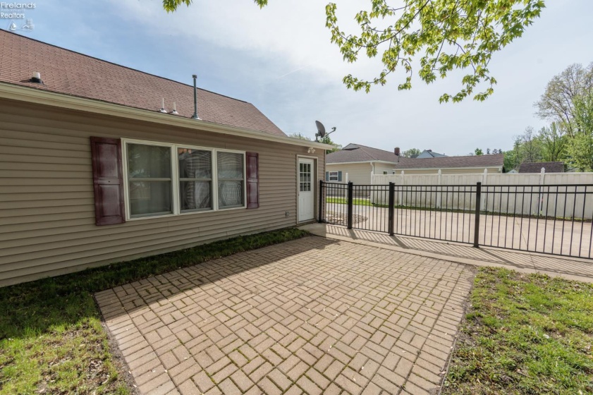 29 Cortland Street, Norwalk, 44857, 2 Bedrooms Bedrooms, ,1 BathroomBathrooms,Residential,For Sale,Cortland,20261528