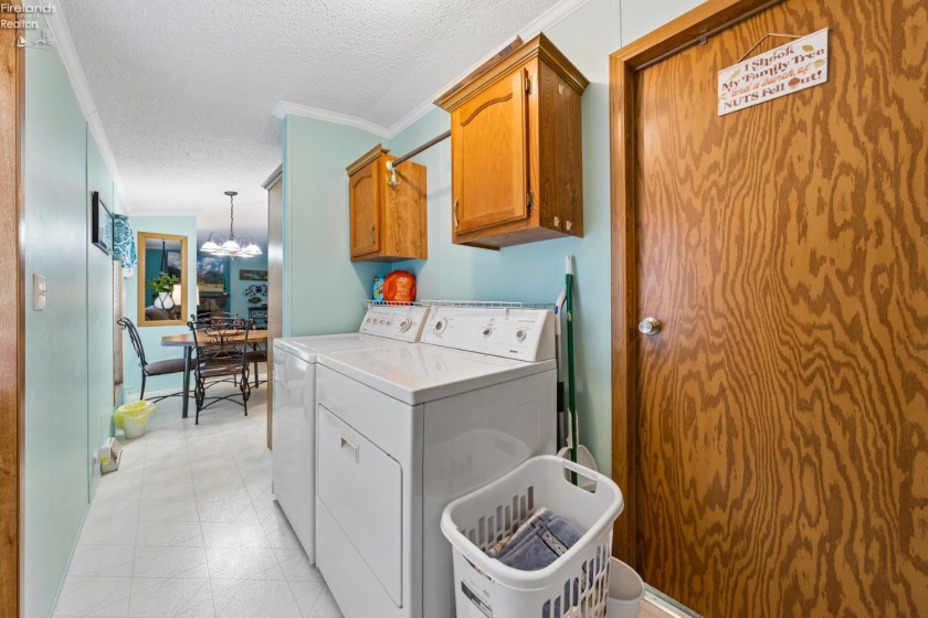 51 Rathbun, Marblehead, 43440, 4 Bedrooms Bedrooms, ,2 BathroomsBathrooms,Residential,For Sale,Rathbun,20261588