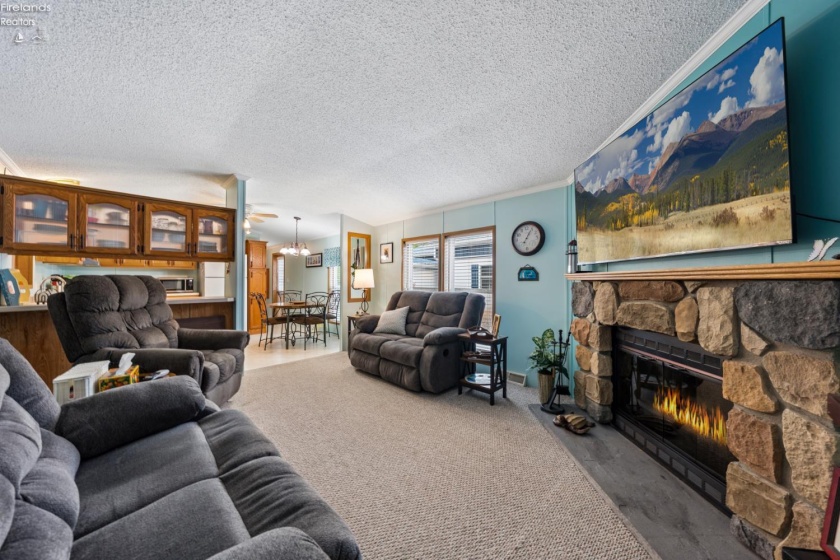 51 Rathbun, Marblehead, 43440, 4 Bedrooms Bedrooms, ,2 BathroomsBathrooms,Residential,For Sale,Rathbun,20261588