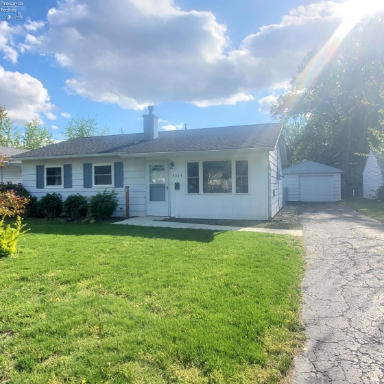 5015 Denver Avenue, Sandusky, 44870, 3 Bedrooms Bedrooms, ,1 BathroomBathrooms,Residential,For Sale,Denver,20261592