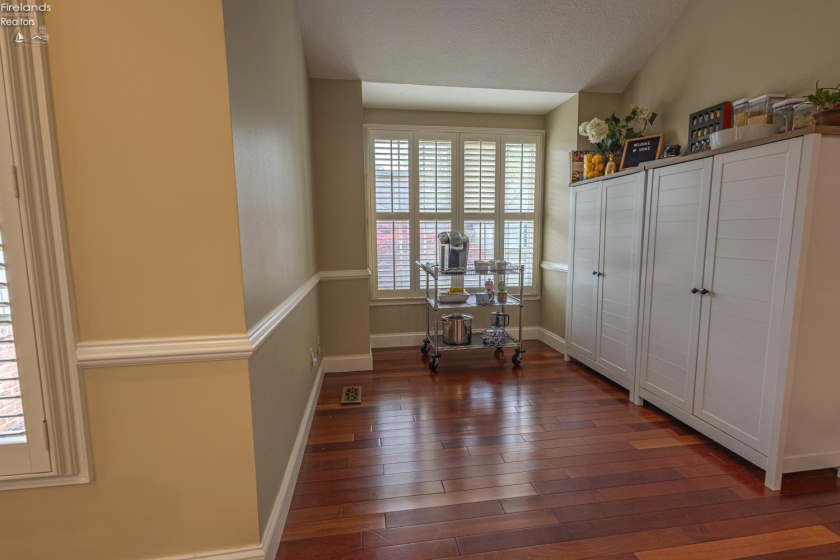 1511 Timber Lake Lane, Sandusky, 44870, 2 Bedrooms Bedrooms, ,3 BathroomsBathrooms,Residential,For Sale,Timber Lake,20261575