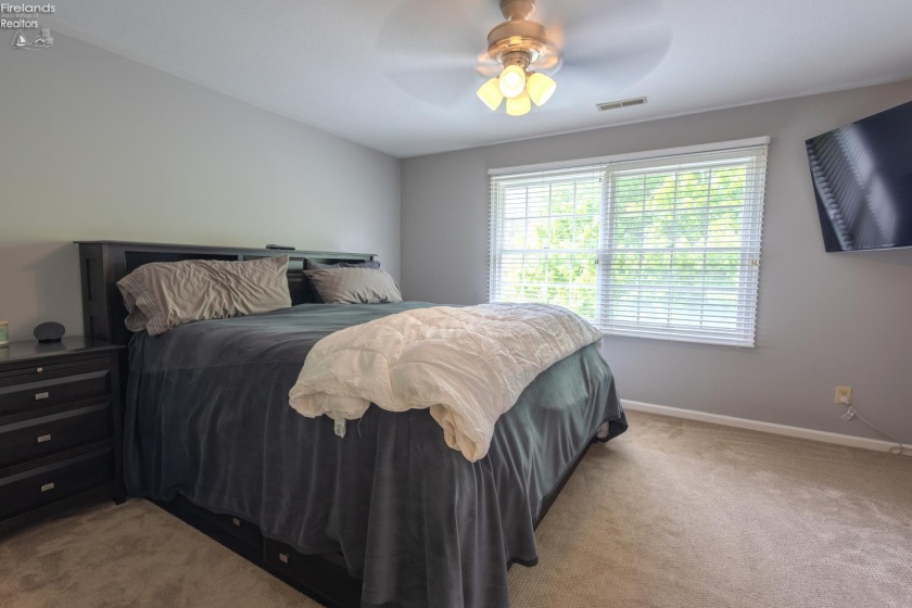 1511 Timber Lake Lane, Sandusky, 44870, 2 Bedrooms Bedrooms, ,3 BathroomsBathrooms,Residential,For Sale,Timber Lake,20261575