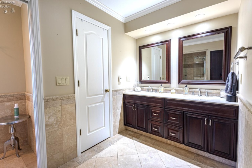1511 Timber Lake Lane, Sandusky, 44870, 2 Bedrooms Bedrooms, ,3 BathroomsBathrooms,Residential,For Sale,Timber Lake,20261575