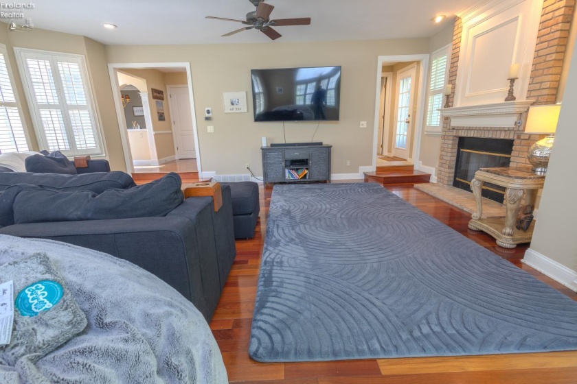 1511 Timber Lake Lane, Sandusky, 44870, 2 Bedrooms Bedrooms, ,3 BathroomsBathrooms,Residential,For Sale,Timber Lake,20261575