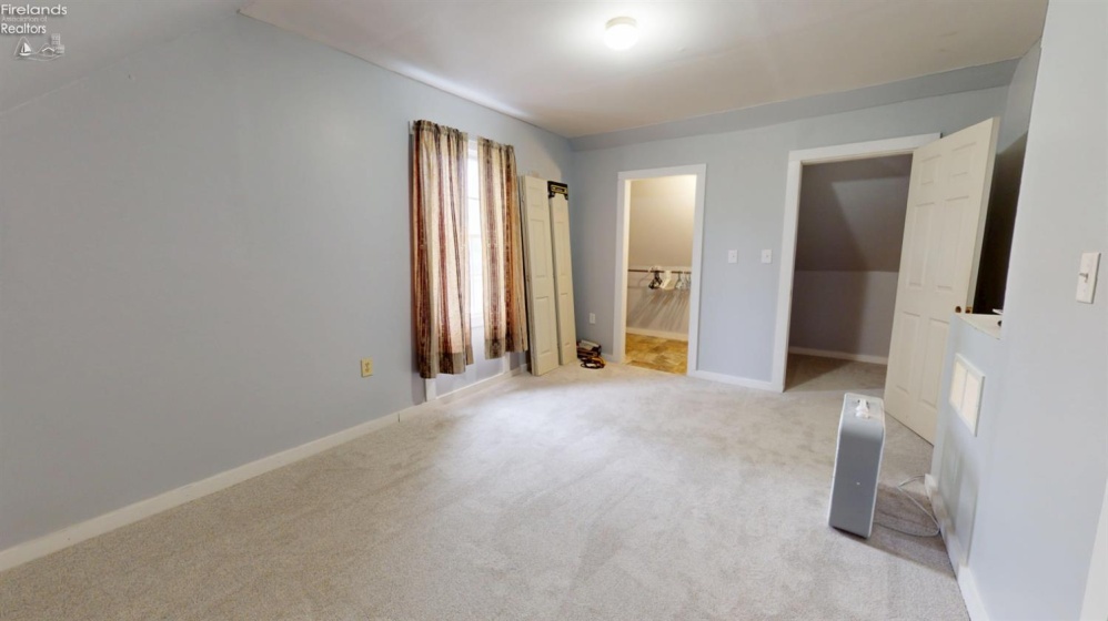 1322 Moore Street, Fremont, 43420, 2 Bedrooms Bedrooms, ,2 BathroomsBathrooms,Residential,For Sale,Moore,20261583