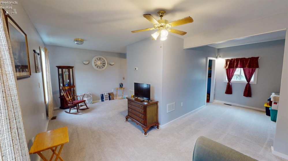 1322 Moore Street, Fremont, 43420, 2 Bedrooms Bedrooms, ,2 BathroomsBathrooms,Residential,For Sale,Moore,20261583
