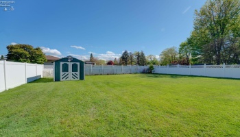 3805 N Hogan, Lorain, 44053, 3 Bedrooms Bedrooms, ,1 BathroomBathrooms,Residential,For Sale,N Hogan,20261415