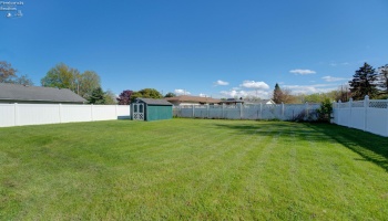 3805 N Hogan, Lorain, 44053, 3 Bedrooms Bedrooms, ,1 BathroomBathrooms,Residential,For Sale,N Hogan,20261415
