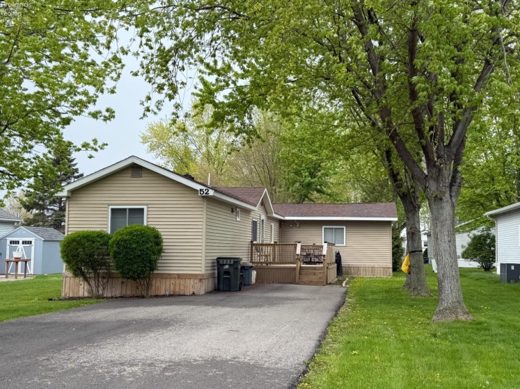 1600 Buck Rd, Marblehead, 43440, 3 Bedrooms Bedrooms, ,2 BathroomsBathrooms,Residential,For Sale,Buck Rd,20261508