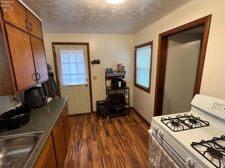 537 Dale Avenue, Willard, 44890, ,Multiple Units,For Sale,Dale,20261572